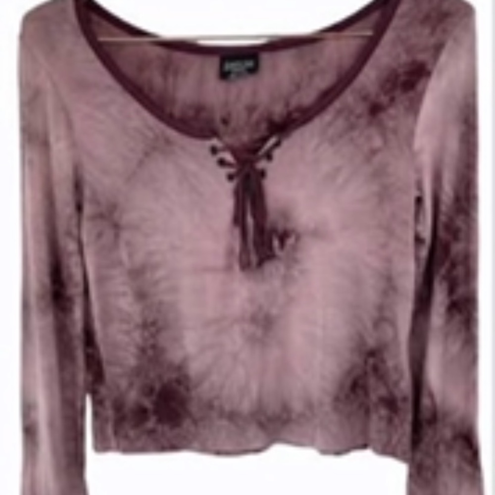 Long sleeve crop top